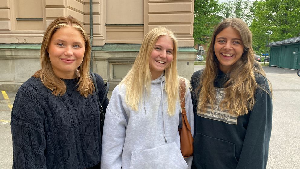 Unga i Sundsvall om sommarjobb ”Kul att tjäna egna pengar” SVT Nyheter