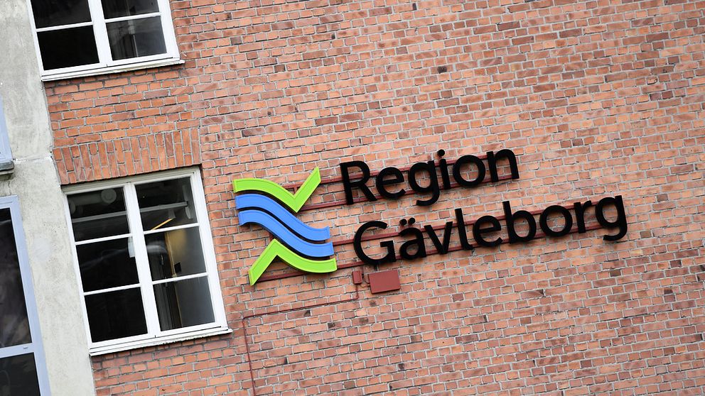 Region Gävleborgs logga på tegelvägg.
