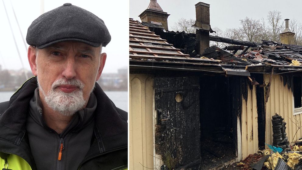 Ivar Wenster i en svart keps och en gul jacka står till vänster, medan en starkt skadad byggnad med ett delvis bränt tak är avbildad till höger. Byggnaden har tydliga tecken på brand- och vattenskador, med svarta fläckar och rökavtryck synliga på väggen och taket.