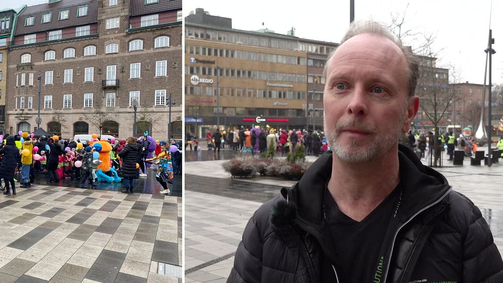 Micke Lönngren, evenemangschef på Destination Eskilstuna, står på Fristadstorget i Eskilstuna.