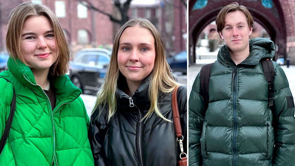 Delad bild med två sektioner: Vänster sektion visar två personer i gröna och svarta puffjackor ståendes framför bilar och en tegelbyggnad. Höger sektion visar en person i en grön puffjacka med ryggsäck, ståendes framför en snötäckt bakgrund med en byggnad.