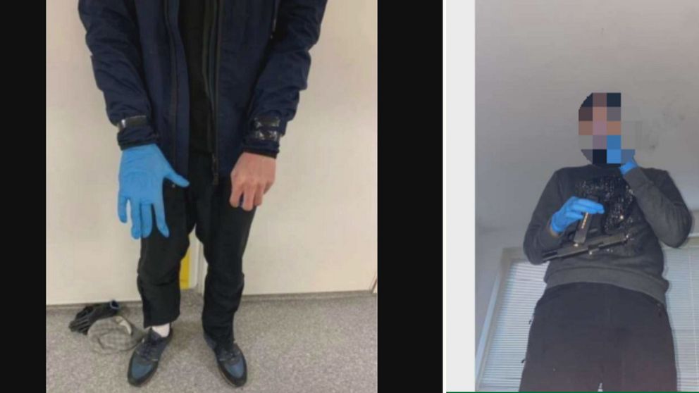 Gripen ung man misstänkt för gängbrottslighet fotograferad i polishuset. Till höger poserar han med vapen.