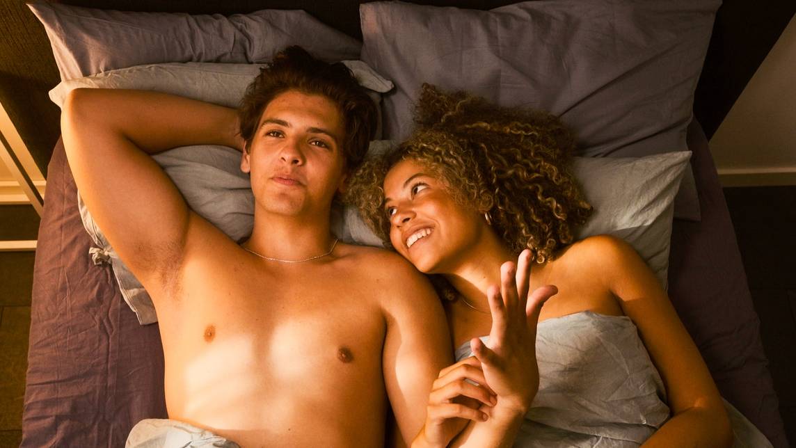 Bara sex – 1. Sommar igen | SVT Play