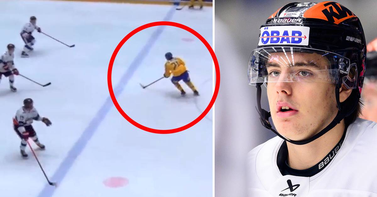 Leo Carlsson is celebrated after the fine goal "A young Mats Sundin