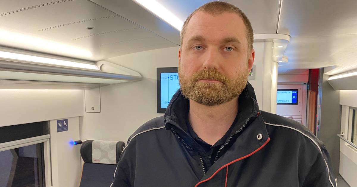 Lokföraren: ”Vi har ingen kontakt med trafikledningen” | SVT Nyheter