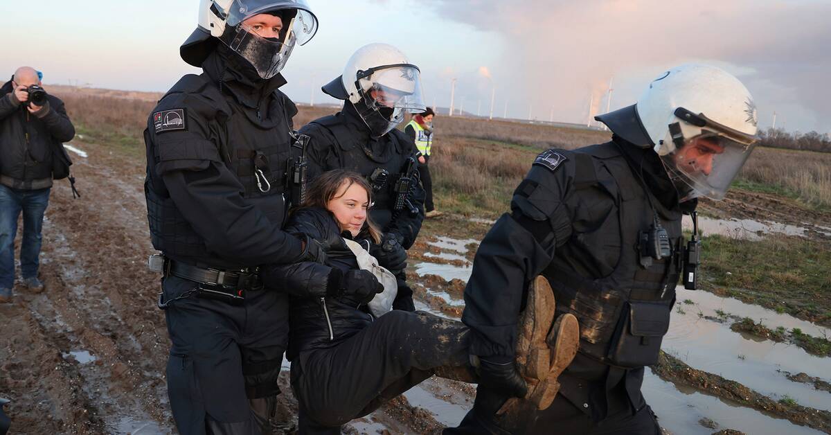 Here Greta is taken away by German policemen again