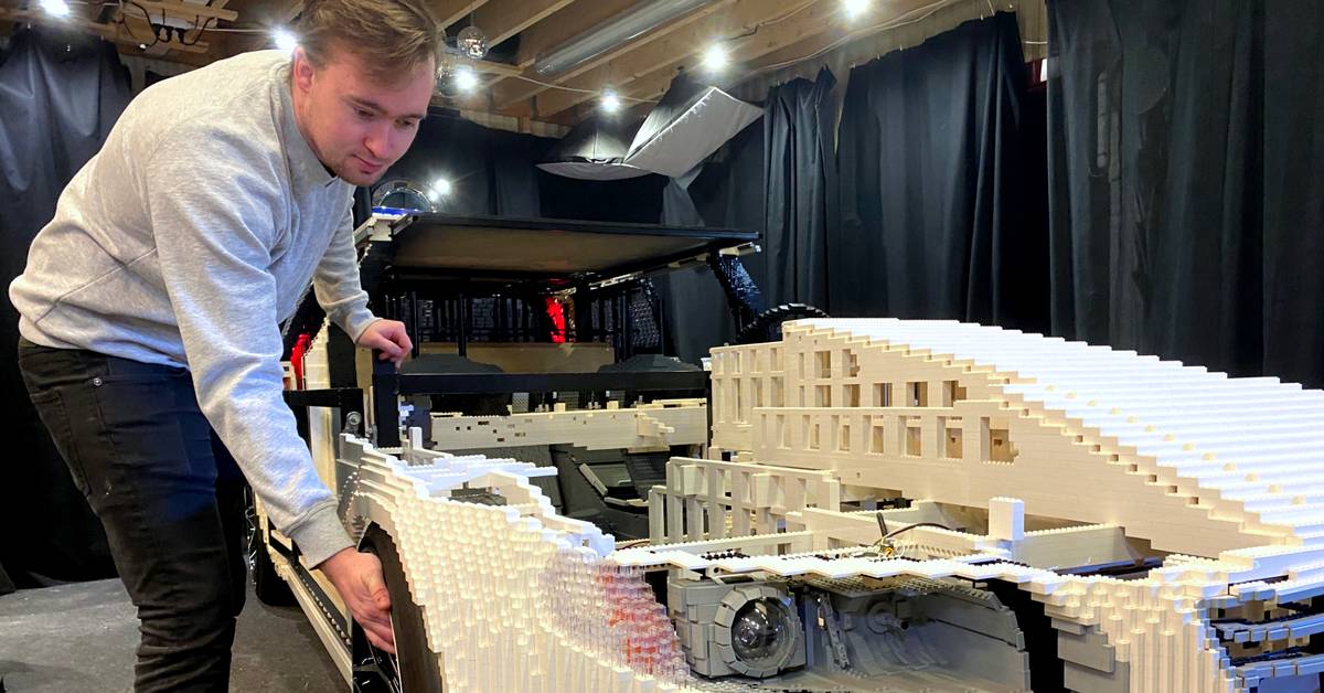 David är professionell legobyggare – bygger legobil i full skala | SVT ...