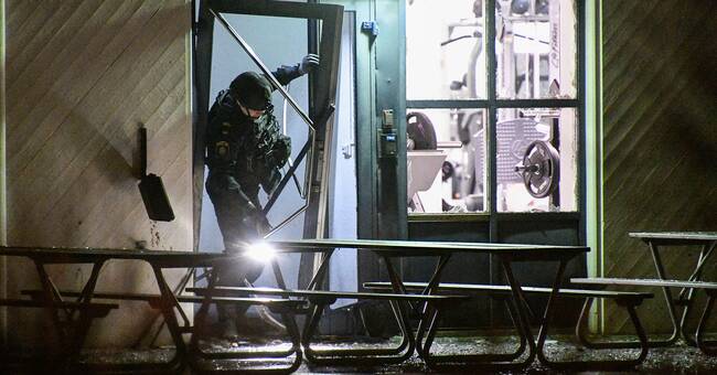 Explosion i Helsingborg - skador på dörr och fönster | SVT ...