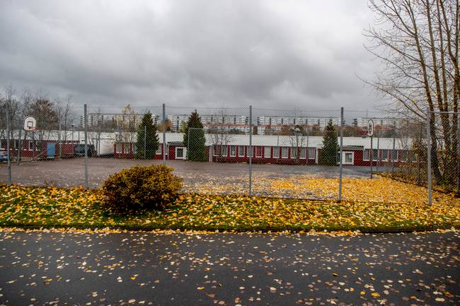 Skolans pengar ska ha gått till sexklubbar