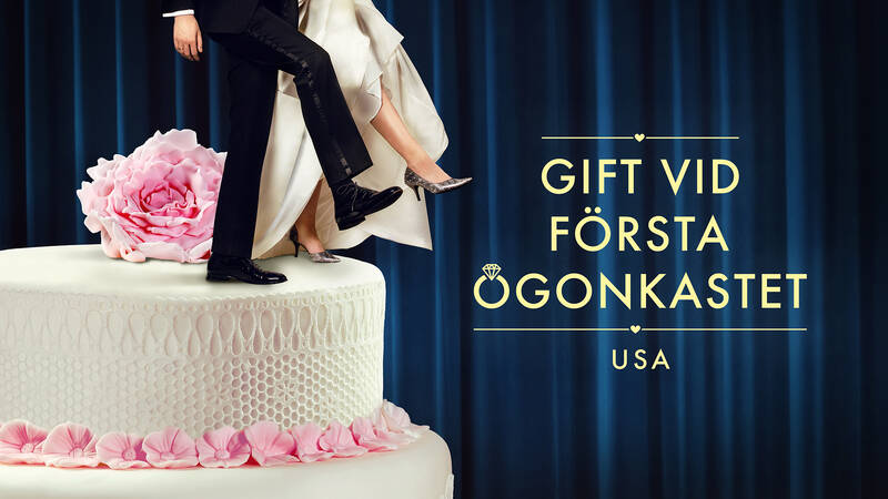 Ett brudpar står på en bröllopstårta i Gift vid första ögonkastet USA