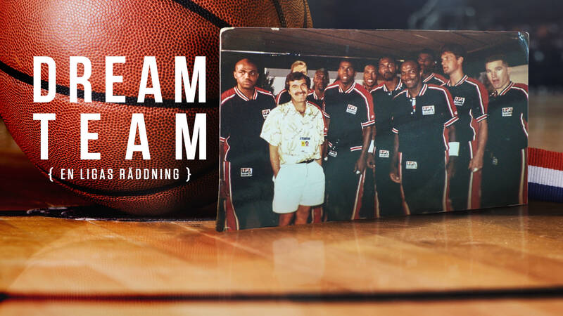 Basket har länge minskat i popularitet men en ny generation spelare som Magic Johnson och Michael Jordan förändrar allt under 1980-talet. - Dream team