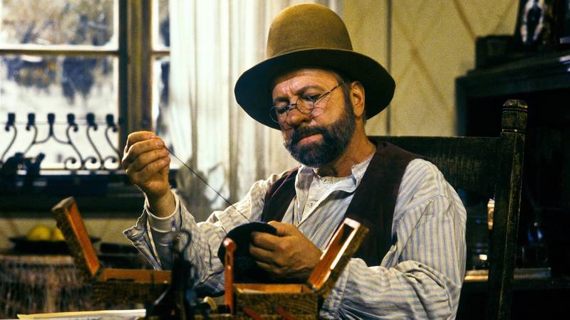 Tomtemaskinen – 6. Pettson bygger ett kugghjul | SVT Play
