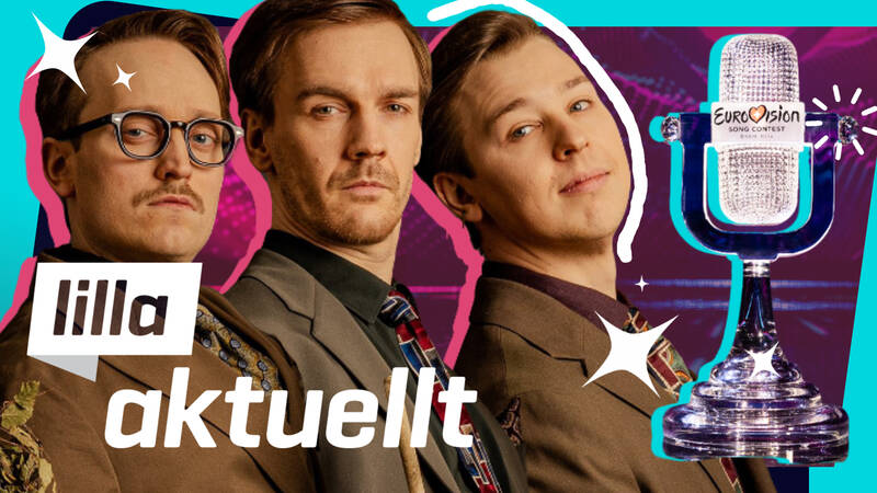 KAJ står bredvid varandra med en mikrofon och en trofé i bakgrunden. Affischbild för Lilla Aktuellt & Lilla Aktuellt skola.