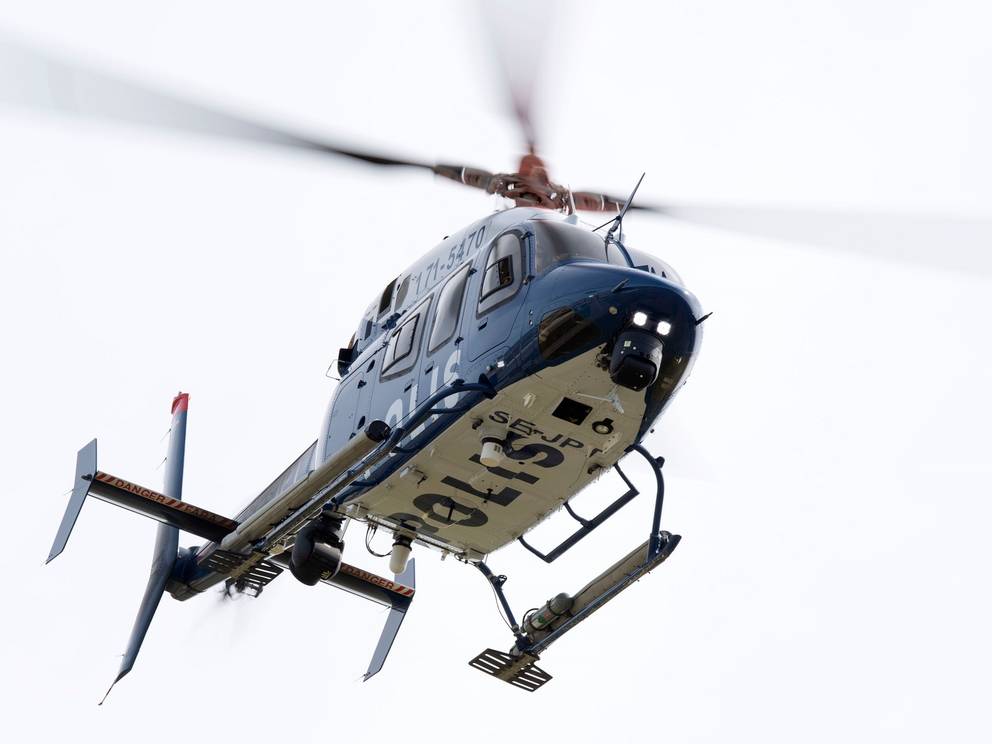 Helikopter Sattes In Efter Hoga Smallar Norr Om Norrtalje Svt