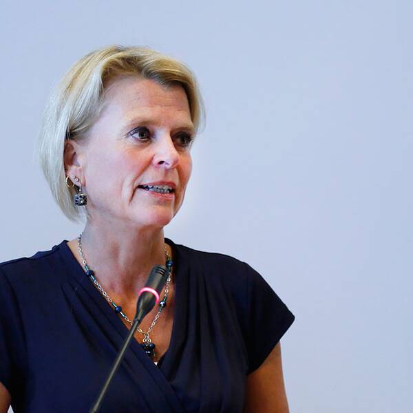 Barn-, äldre- och jämställdhetsminister Åsa Regnér (S)