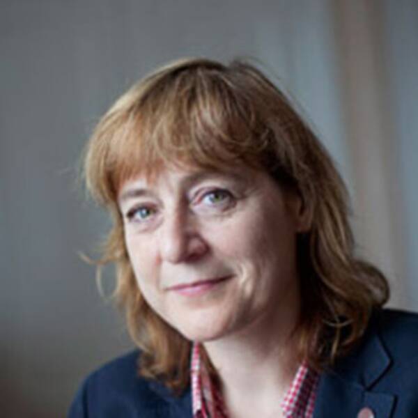 Ett porträtt på Pernilla Björk, kommunikationsdirektör Uppsala Universitet