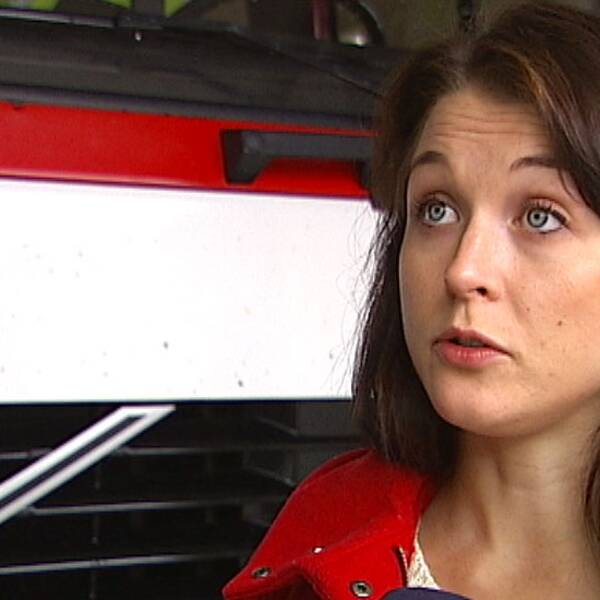 Deltidsbrandmannen Anna Andersson i Vitsand sade upp sig som en följd av konflikterna inom räddningstjänsten i Torsby. Nu kan hon tänka sig att jobba som brandman igen.