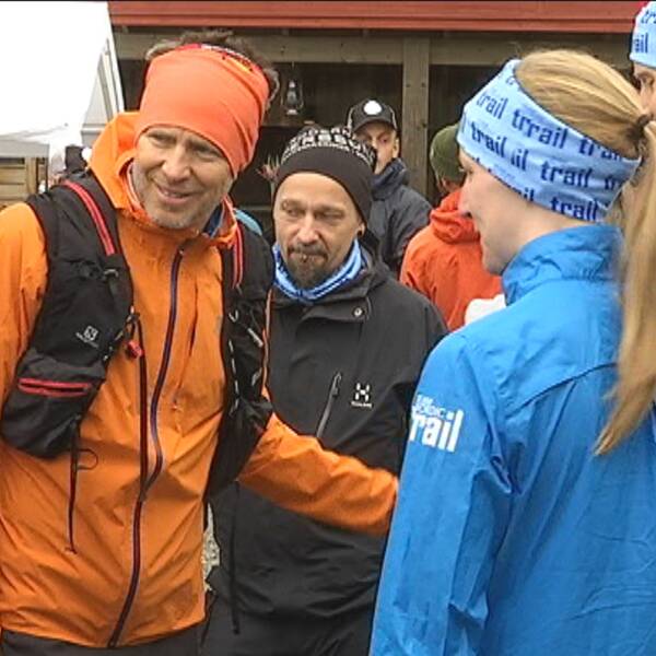 Plogg-Erik, Erik Ahlström startade ploggning i Sverige och allt fler joggar och plockar skräp runtom i världen.