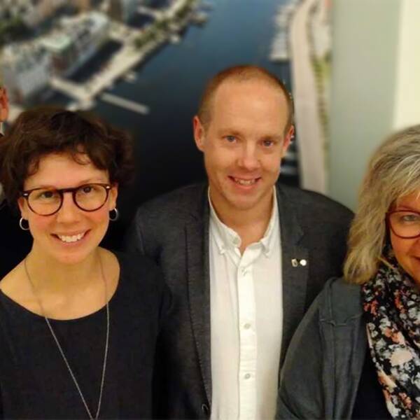 Kvartetten som ska styra Härnösand de närmaste fyra åren: Ingemar Wiklander, (KD), Knapp Britta Thyr (MP), Andreas Sjölander (S) samt Ingrid Nilsson (V).