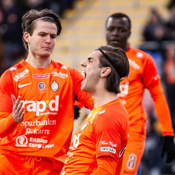 AFC Eskilstunas Adi Nalic jublar efter 3-1-målet mot IFK Göteborg.