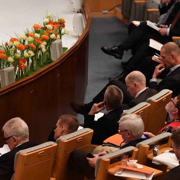 Personer på Swedbanks bolagsstämma den 28 mars