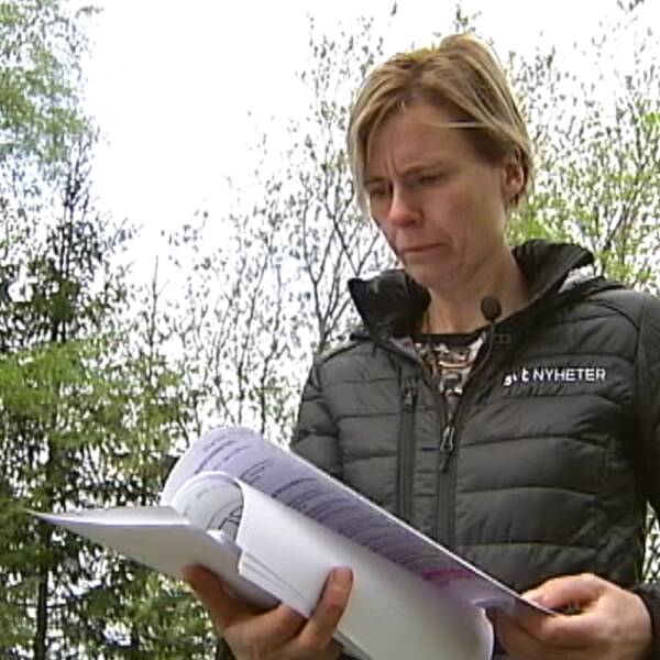 Bild på Sara Leijman, som läser rapporten
