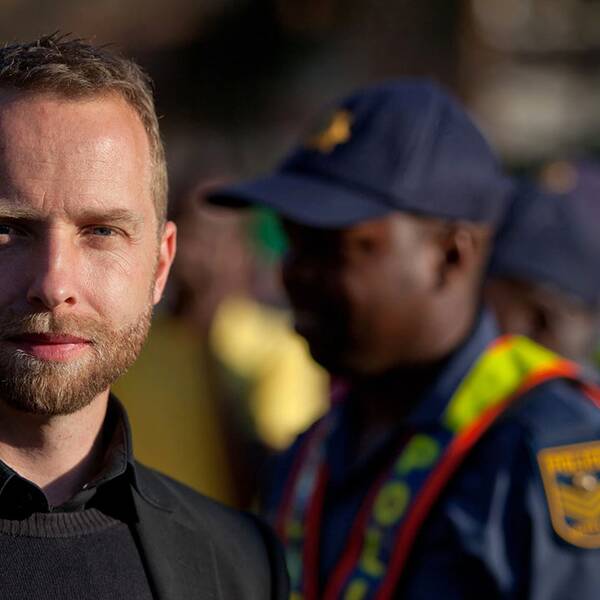 SVT:s Afrikakorrespondent Johan Ripås.