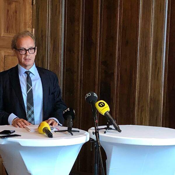 Åklagaren Martin Tidén under presskonferensen på måndagen när rättegången om dödsskjutningen av Eric Torell går in i sin slutfas.