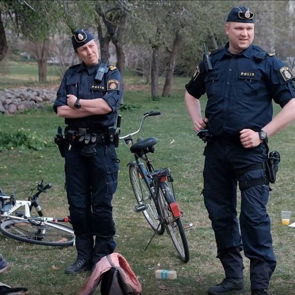 Annika Svensson och Magnus Almerfors, poliser, valborg