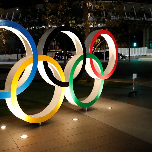 De olympiska ringarna.