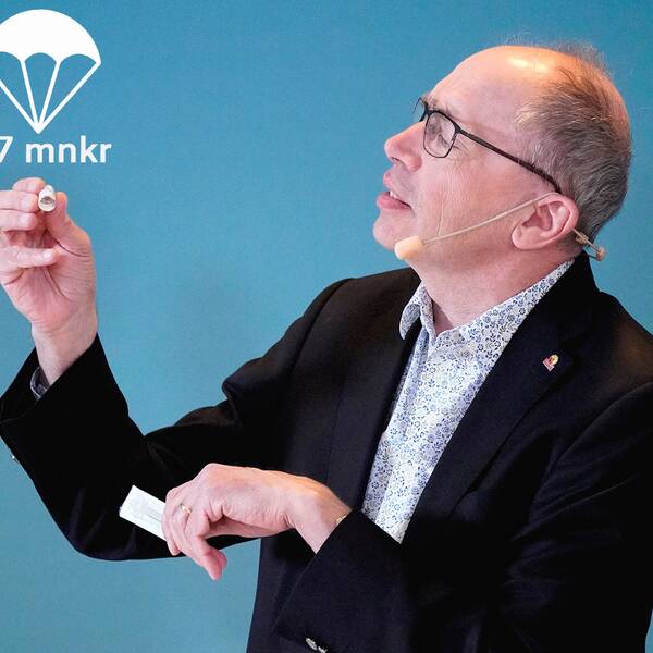 Om regiondirektör Alf Jönsson, som just nu tagit en timeout, blir uppsagd från Region Skåne, kan han få ett avgångsvederlag på över 4,7 miljoner kronor.