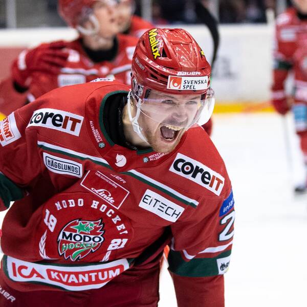 Mikkel Aagaard tvåmålsskytt för Modo.