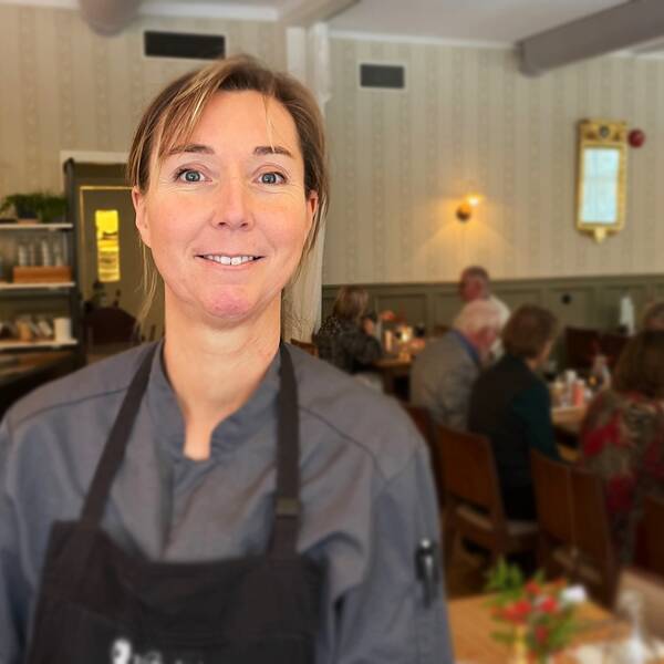 Hotellchefen Jessica Goodwin känner sig rustad inför tuffare tider. Hör henne kommentera branschens framtid i klippet ovan.