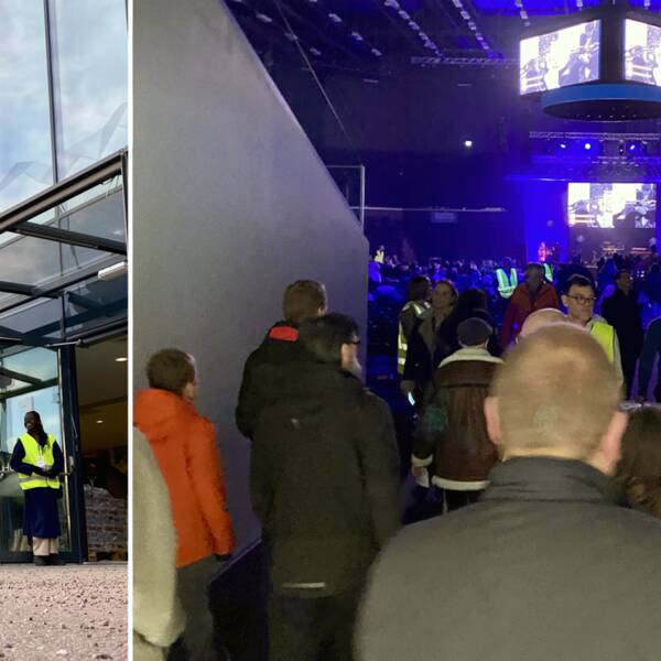 Människor som går in genom en dörr, delad bild med många människor inne i Stiga sports arena i Eskilstuna.