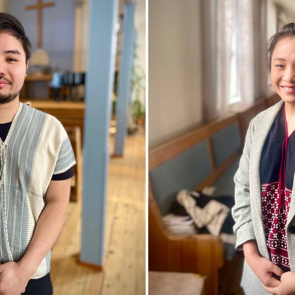 Bild till vänster: församlingsmedlemmen Whaku Htoo står i Hudiksvalls Baptistkyrka. Bild till höger: församlingsmedlemmen Hellen Bengter står med ett leende i kyrkosalen.