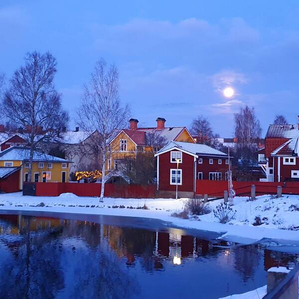 hus vid Faluån.
