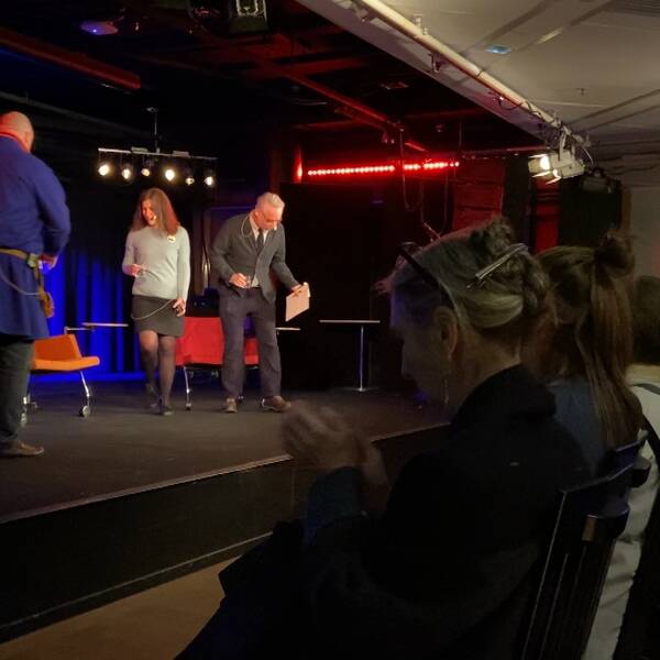 Författaren Lisa Röstlund och renskötaren Jörgen Stenberg äntrade scenen för att lyfta skogen på litteraturfestival.