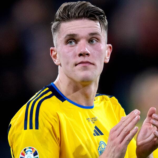 Viktor Gyökeres får chansen från start mot Azerbajdzjan.