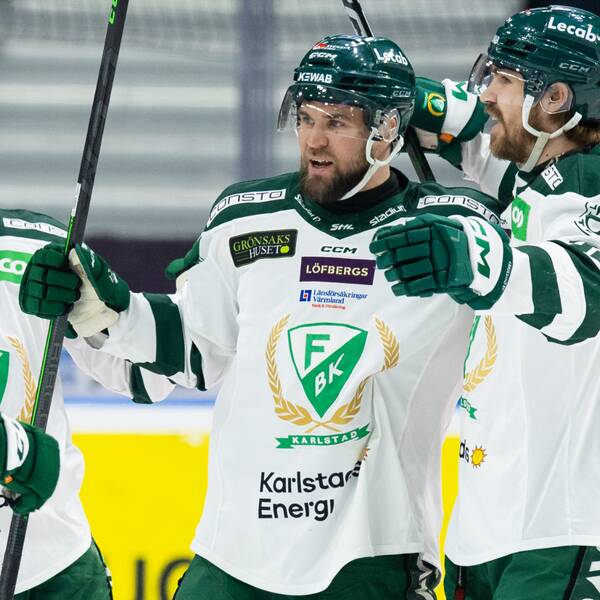 Färjestad jublar under kvartsfinalen mot Frölunda.