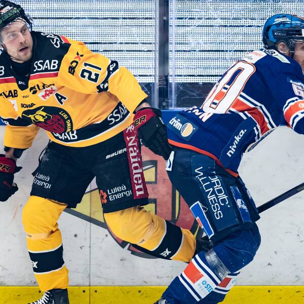 Luleås Juhani Tyrväinen och Växjös Erik Josefsson.