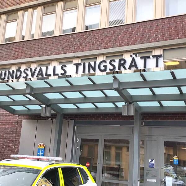 Sundsvalls tingsrätt entré.