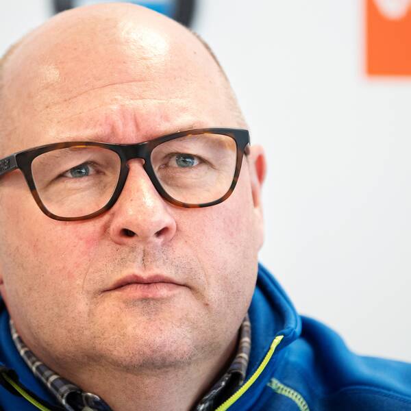 Niklas Carlsson lämnar toppjobbet på Fis.