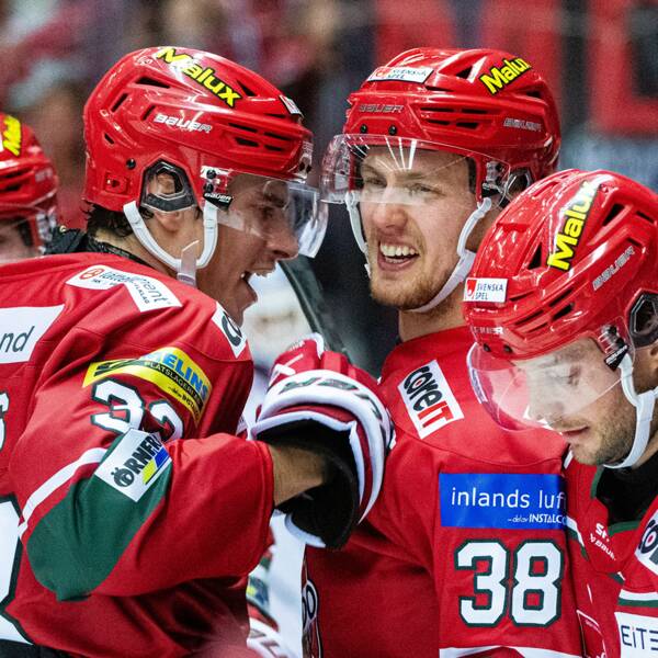 Johan Södergran gjorde hattrick när Modo vann mot Linköping med 7-4 och kepsarna fyllde isen i den första hemmamatchen i SHL sedan 2016.