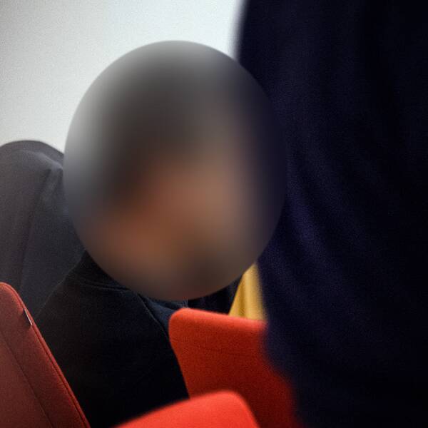 Bild på skolläkaren i Falun som misstänkt för flera sexbrott mot barn.