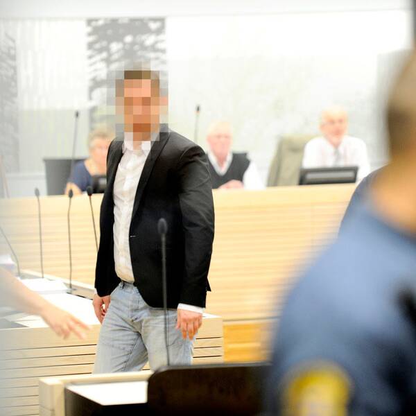 33-åringen, tidigare dömde nazisten, frias av hovrätten.