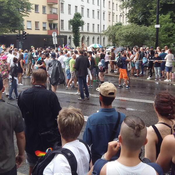 Tumult i Prideparaden i Stockholm