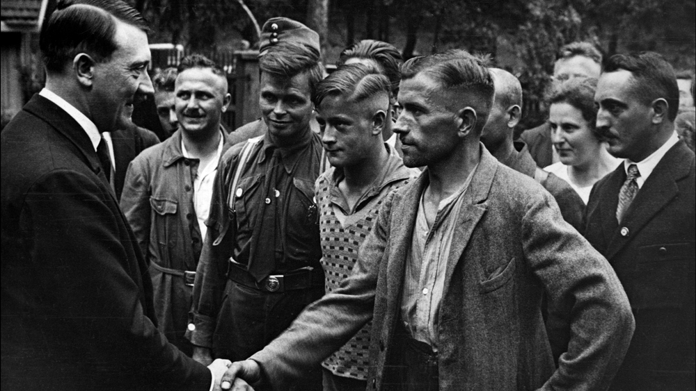 Världens historia: Adolf