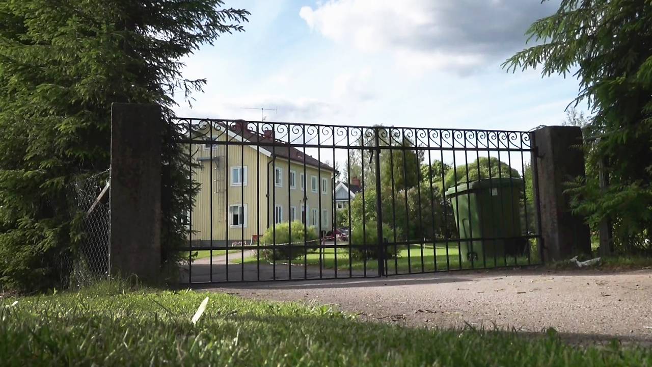 All personal på Plateas HVB-hem i Hagfors sägs upp  SVT Nyheter