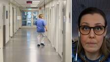 Delad bild. Till vänster en vårdpersonal som går i en sjukhuskorridor. Till höger en kvinna i glasögon och en hörlur i ena örat.