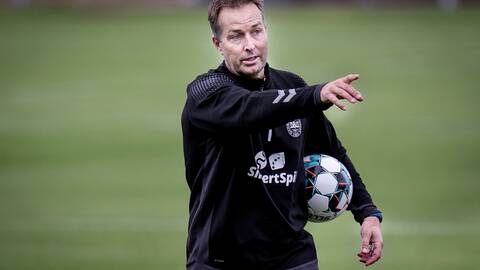 Coronakaos I Danmark Infor Matchen Mot Sverige Svt Sport